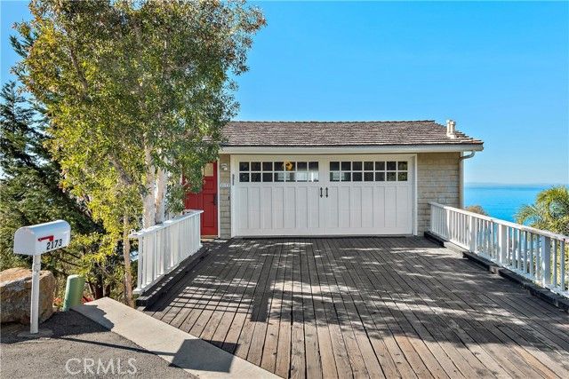 2173 Crestview Drive, Laguna Beach, CA 92651