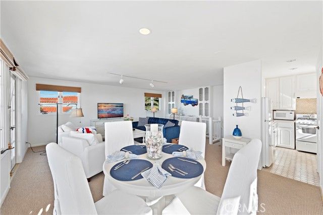 2173 Crestview Drive, Laguna Beach, CA 92651