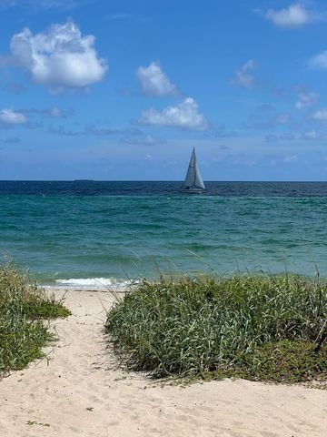 1041 Hillsboro Mile 18, Hillsboro Beach, FL 33062