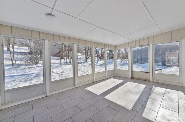 320 Walnut Avenue, New Windsor, NY 12553