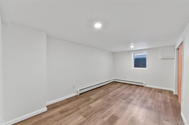 320 Walnut Avenue, New Windsor, NY 12553