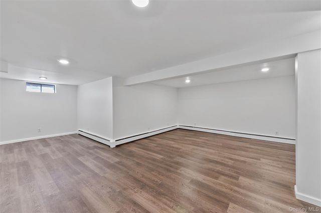 320 Walnut Avenue, New Windsor, NY 12553