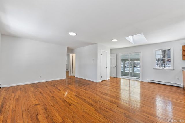 320 Walnut Avenue, New Windsor, NY 12553