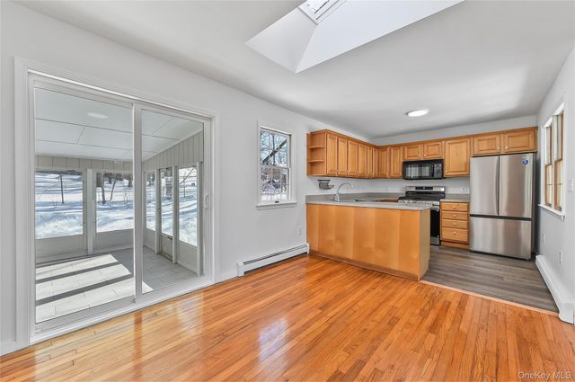 320 Walnut Avenue, New Windsor, NY 12553