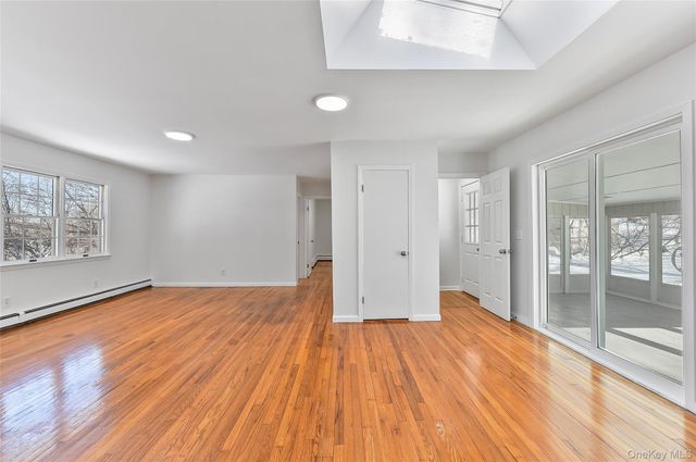 320 Walnut Avenue, New Windsor, NY 12553