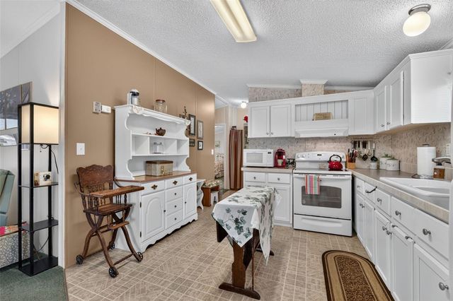 159 TARPON, Punta Gorda, FL 33950