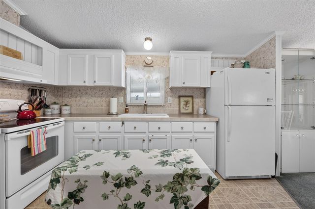 159 TARPON, Punta Gorda, FL 33950
