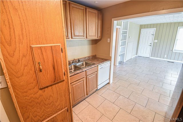 37 Springbrook, Tuscaloosa, AL 35405