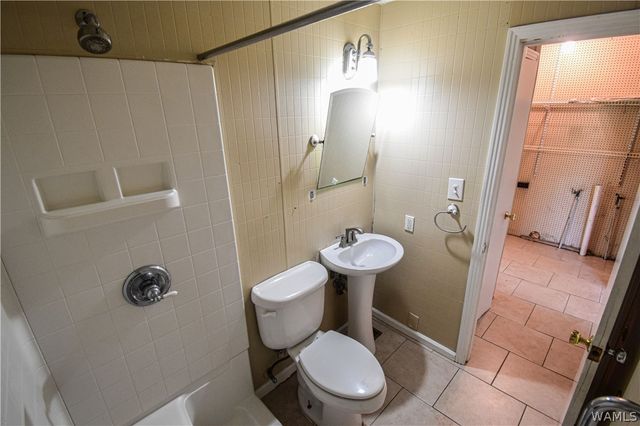 37 Springbrook, Tuscaloosa, AL 35405