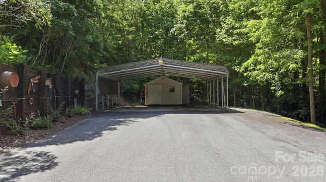 121 Forest Run Rd Forest Run Road 121 Forest Run Rd, Whittier, NC 28789