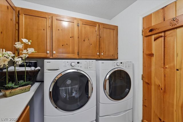 239 Crestview Drive, Mount Charleston, NV 89124