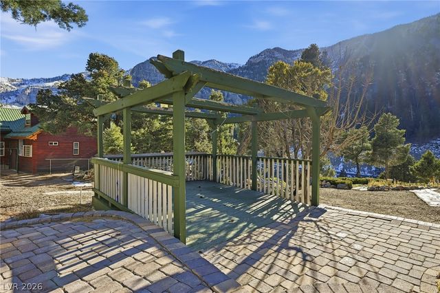 239 Crestview Drive, Mount Charleston, NV 89124