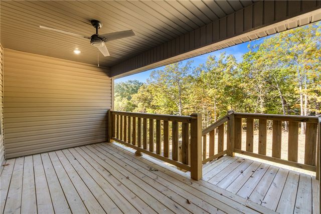 8 Topcliffe Lane, Bella Vista, AR 72715