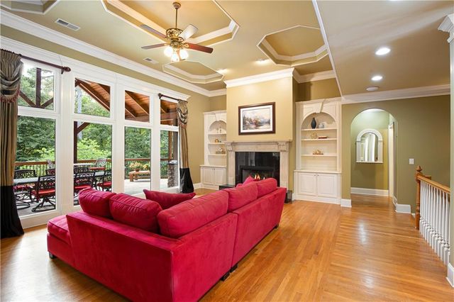 8320 Glen Lake Drive, Cumming, GA 30028