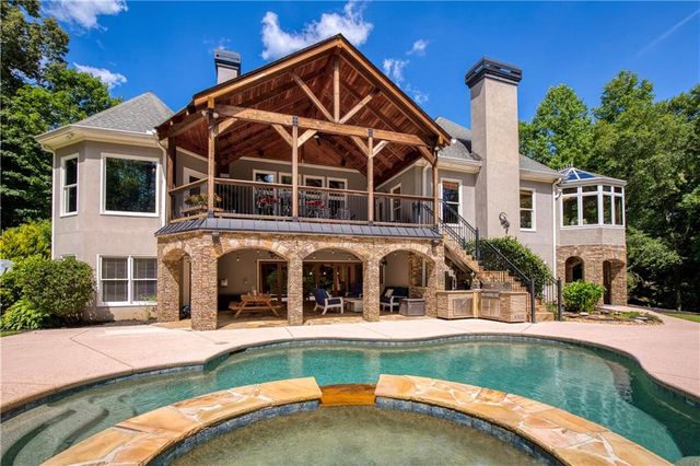 8320 Glen Lake Drive, Cumming, GA 30028