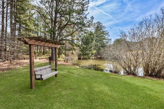 8320 Glen Lake Drive, Cumming, GA 30028
