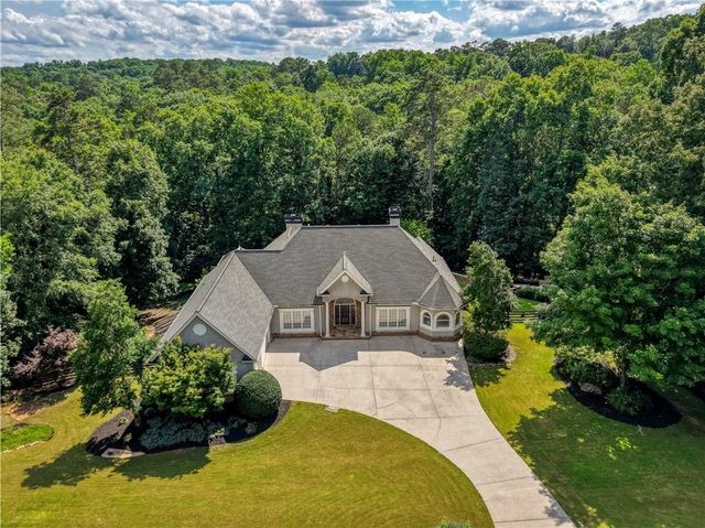8320 Glen Lake Drive, Cumming, GA 30028