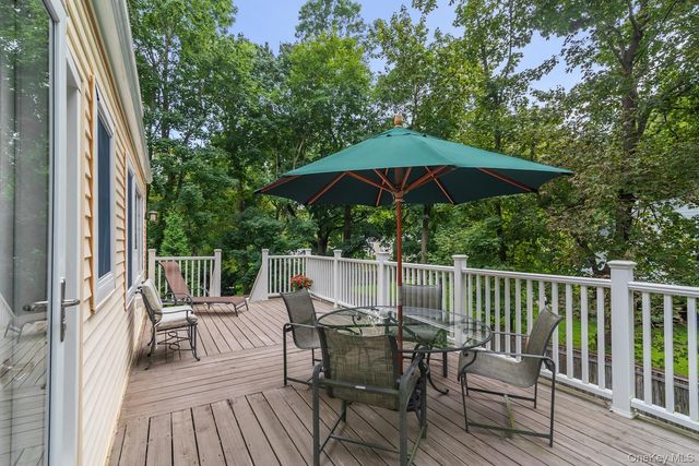 33 Northwood Circle, Huntington, NY 11743