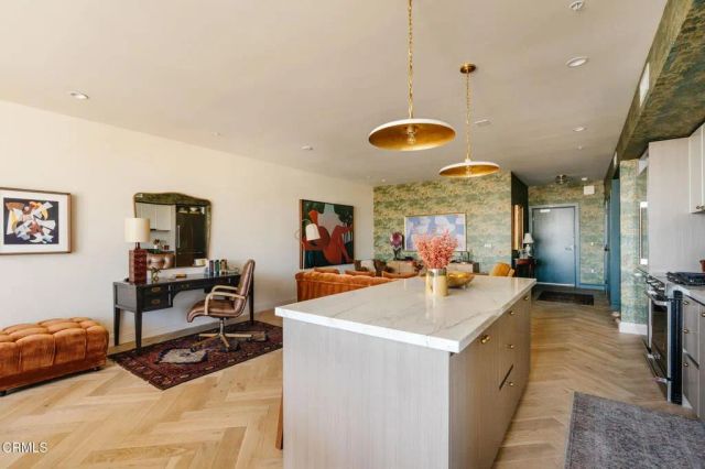 39 S Los Robles Avenue 5005, Pasadena, CA 91101