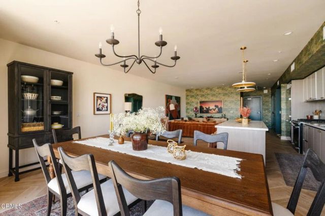 39 S Los Robles Avenue 5005, Pasadena, CA 91101