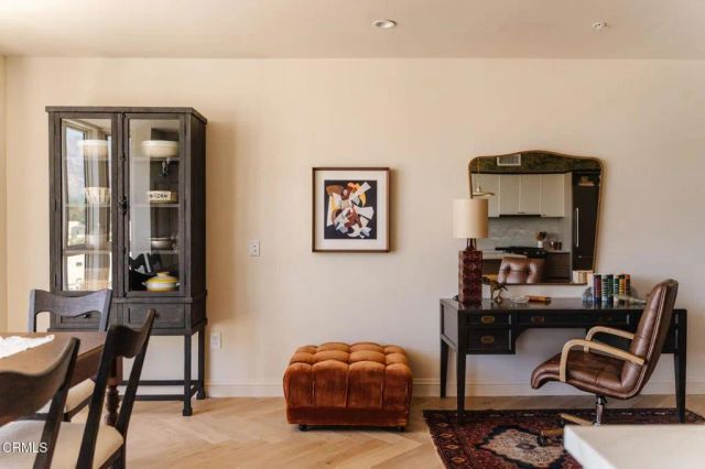 39 S Los Robles Avenue 5005, Pasadena, CA 91101