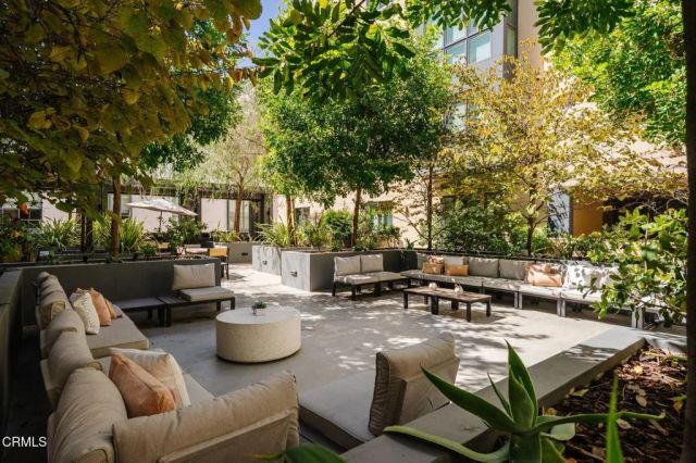 39 S Los Robles Avenue 5005, Pasadena, CA 91101