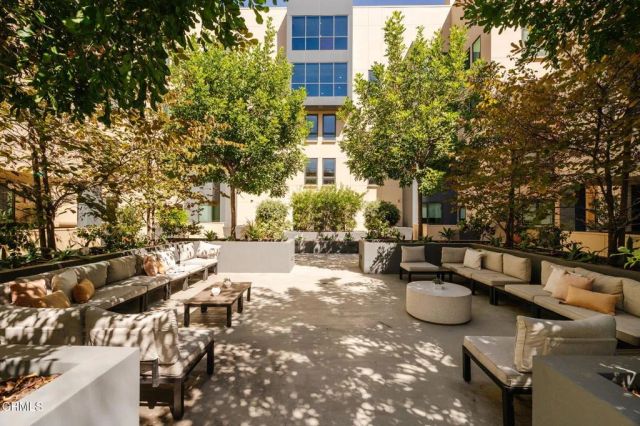39 S Los Robles Avenue 5005, Pasadena, CA 91101