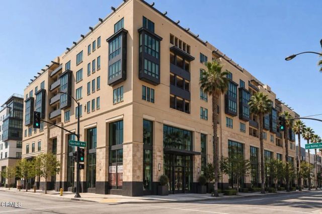 39 S Los Robles Avenue 5005, Pasadena, CA 91101