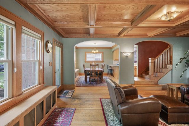 4917 12th Avenue S, Minneapolis, MN 55417