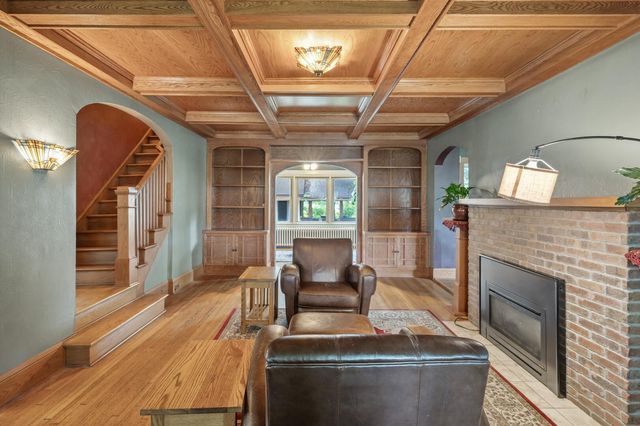 4917 12th Avenue S, Minneapolis, MN 55417