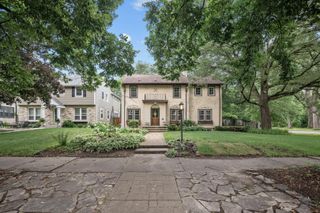 4917 12th Avenue S, Minneapolis, MN 55417