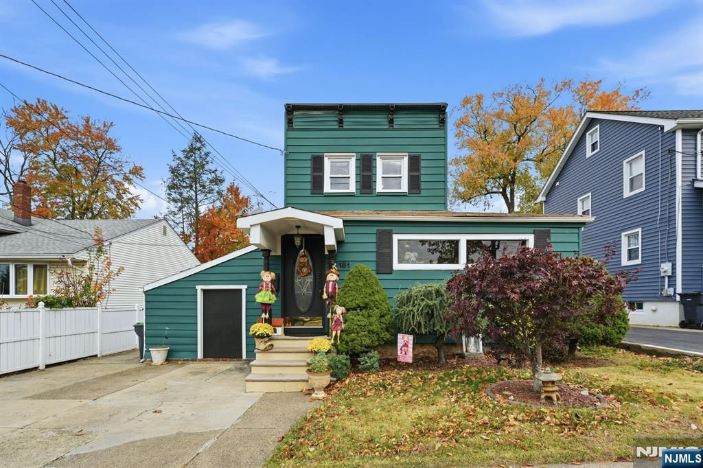 181 Phelps Avenue, Bergenfield, NJ 07621