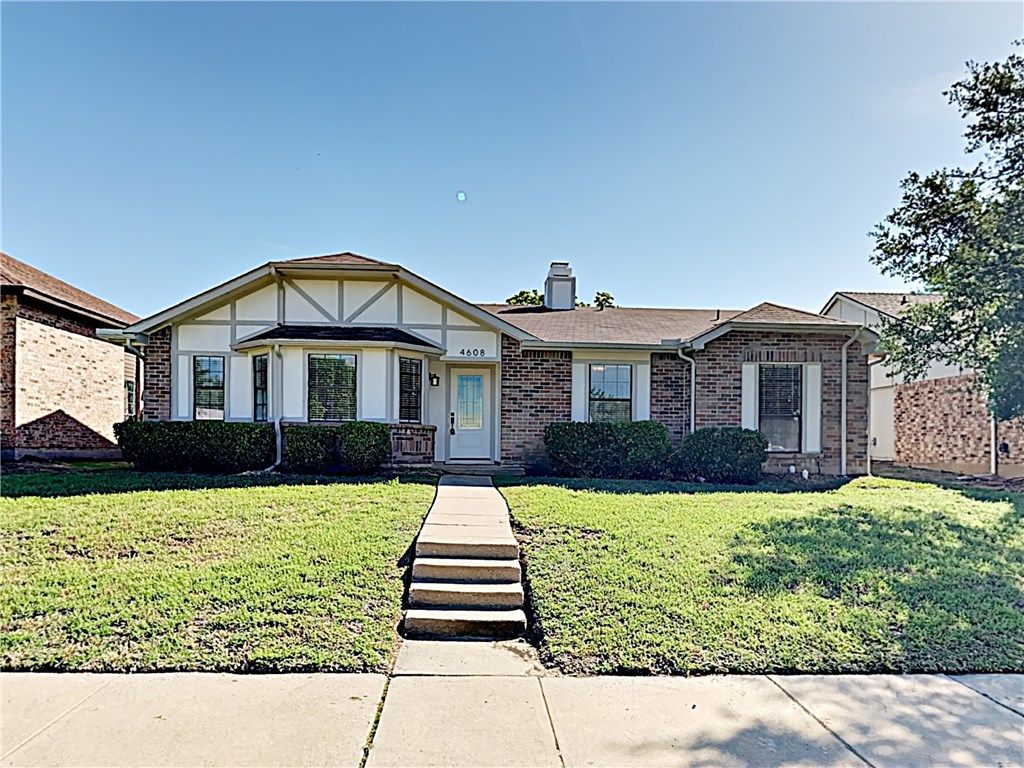 4608 Queen Circle, The Colony, TX 75056
