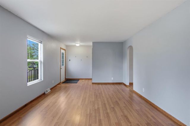 2124 Edgewood Lane, Eau Claire, WI 54703