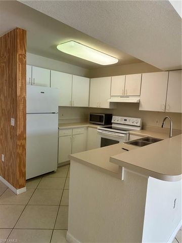 8234 Key Royal CIR # 513, Naples, FL 34119