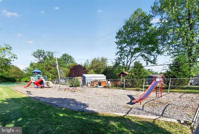 2707 FAWN LN, Bowie, MD 20715