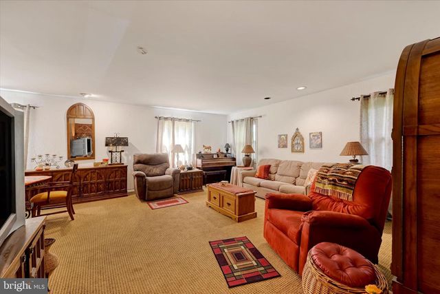 2707 FAWN LN, Bowie, MD 20715