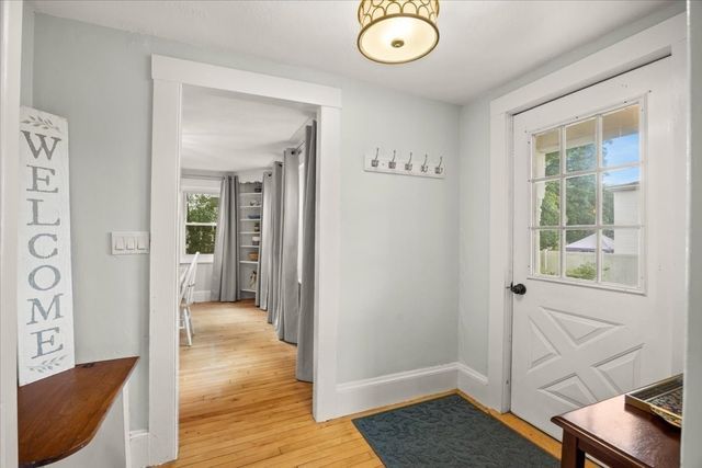 24 School Street, Walpole, MA 02081