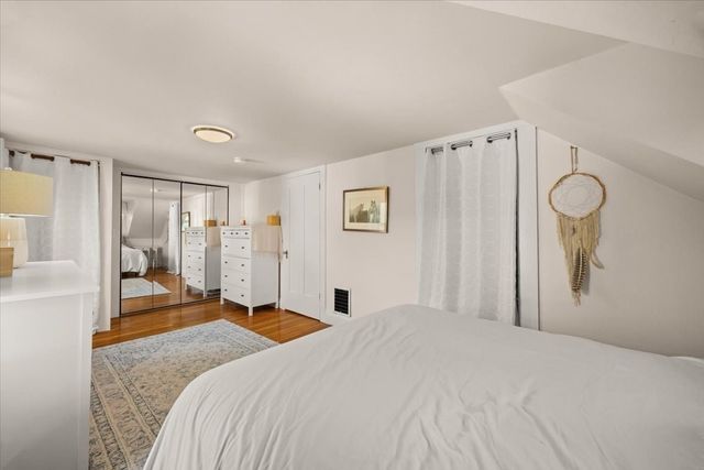 24 School Street, Walpole, MA 02081