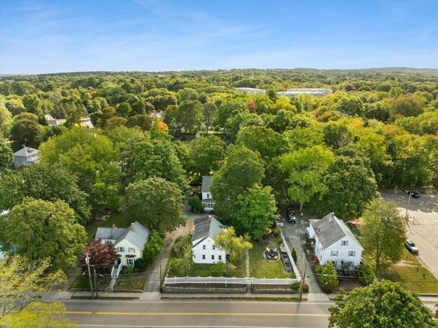 24 School Street, Walpole, MA 02081
