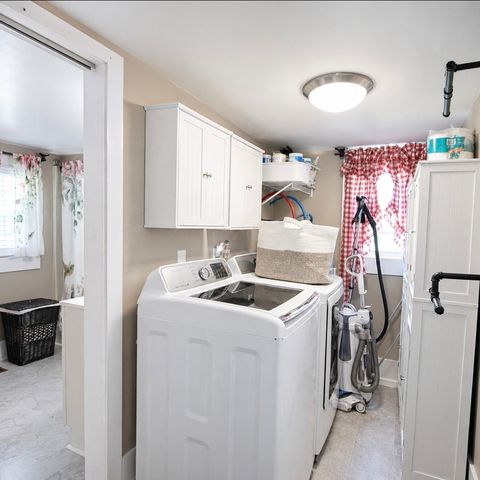 942 Mike Muncey Rd, Mcminnville, TN 37110