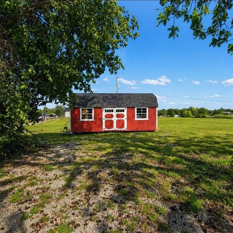942 Mike Muncey Rd, Mcminnville, TN 37110