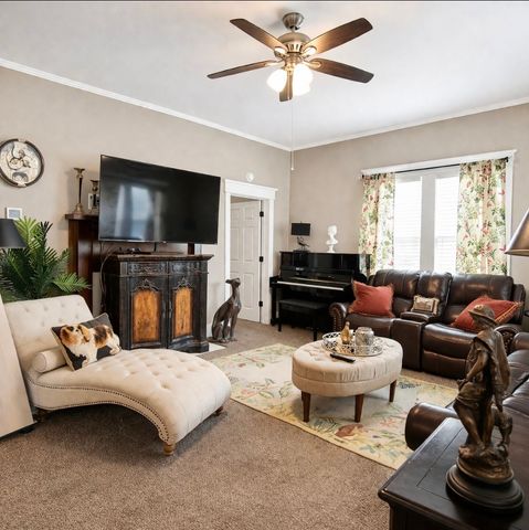 942 Mike Muncey Rd, Mcminnville, TN 37110