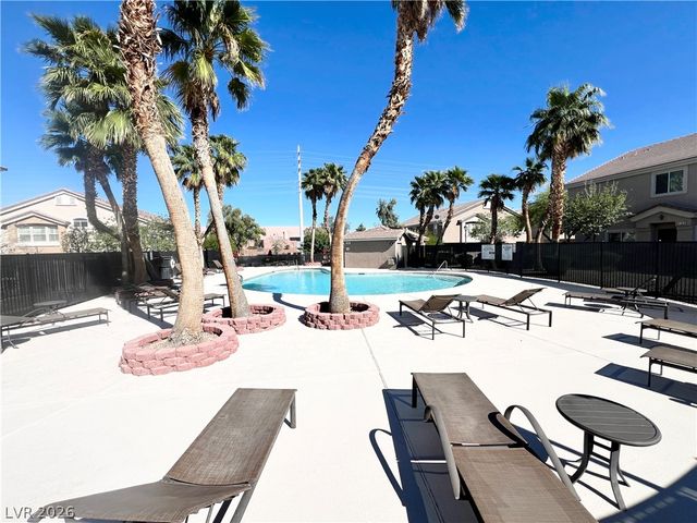 10021 Government Point Way 102, Las Vegas, NV 89183