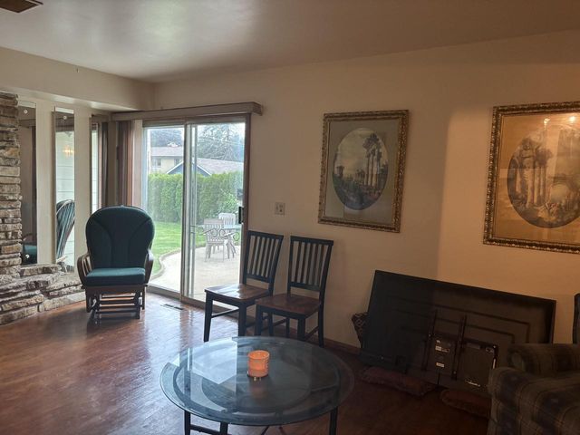 13780 W Park AVENUE, New Berlin, WI 53151