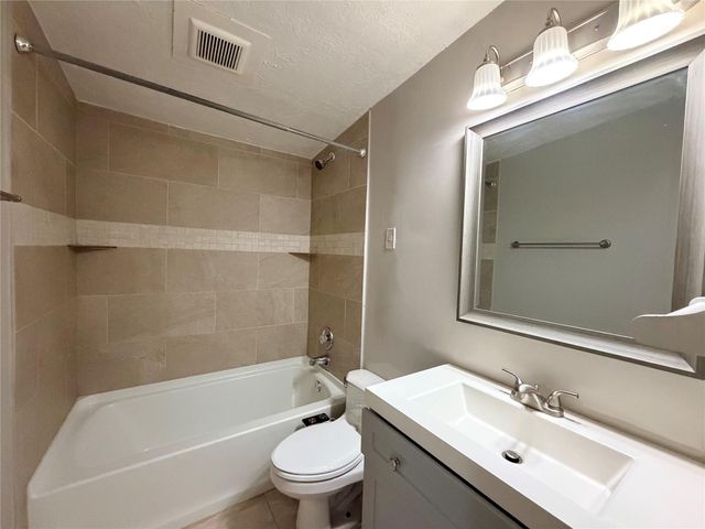 4219 Lamar Street 4219A, Houston, TX 77023