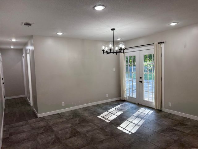 2016 Broadmoor Road, Jonesboro, AR 72401