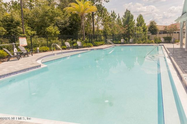 10104 BEDFORD LAKES Court, Jacksonville, FL 32222