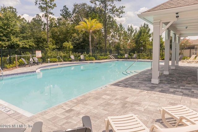 10104 BEDFORD LAKES Court, Jacksonville, FL 32222