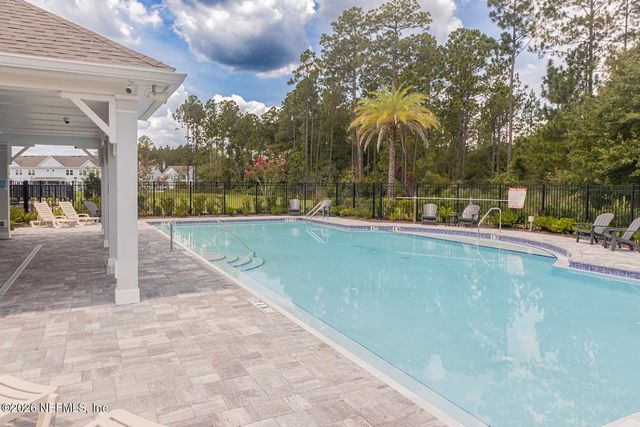 10104 BEDFORD LAKES Court, Jacksonville, FL 32222